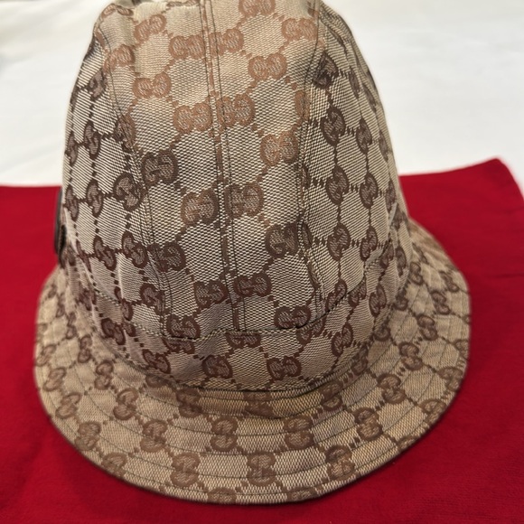 Authentic Gucci hat - Picture 3 of 9